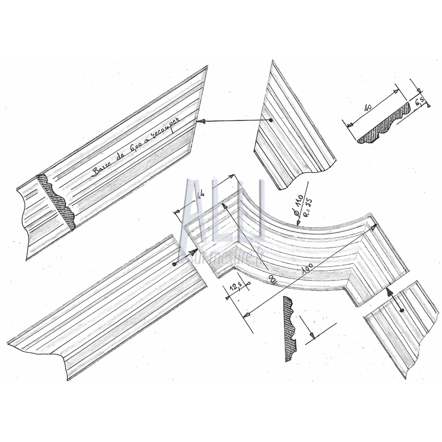 Angle de moulure en aluminium pour portails et clotures